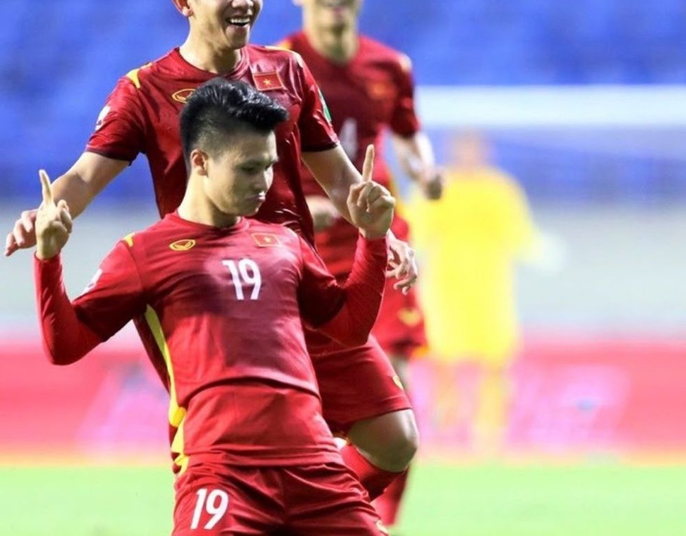 Top 2 cầu thủ bóng đá nội đáng xem nhất trong mùa giải 2022